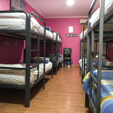 Rc Miguel Angel Hostel Madrid Bagian luar foto Hostel in Madrid, Spain